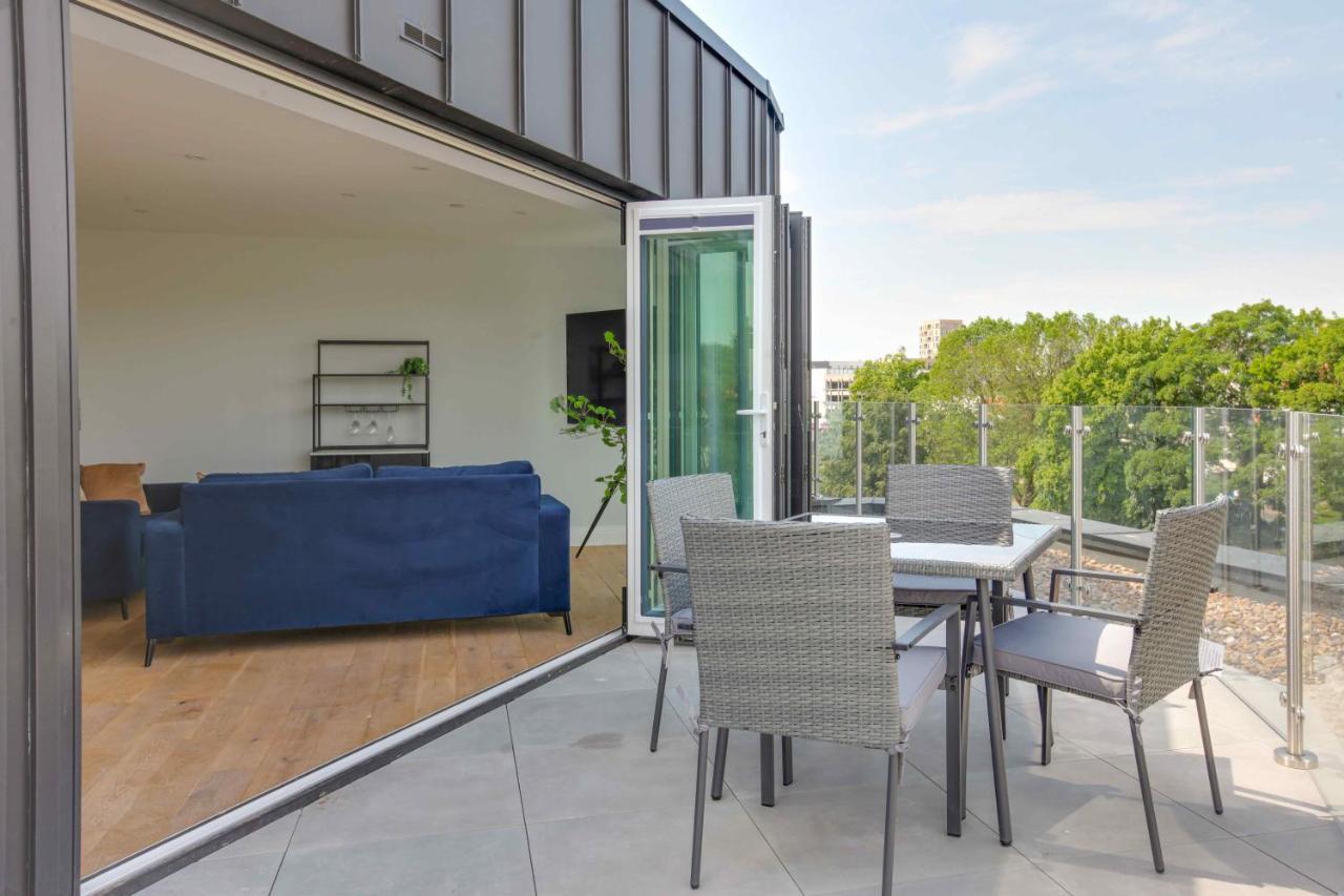 New London Life Executive Apartments Chelmsford Exterior photo